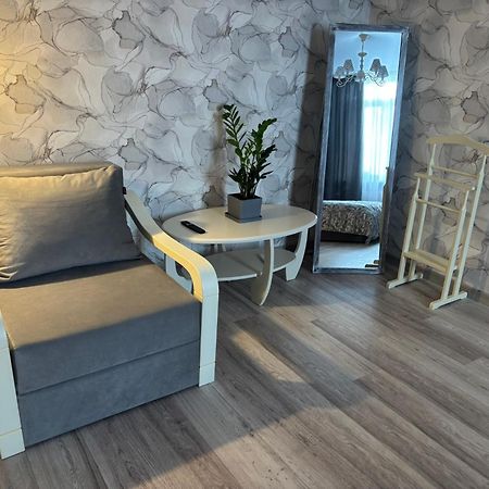 Квартира В Вышгороде Для Души Bagian luar foto